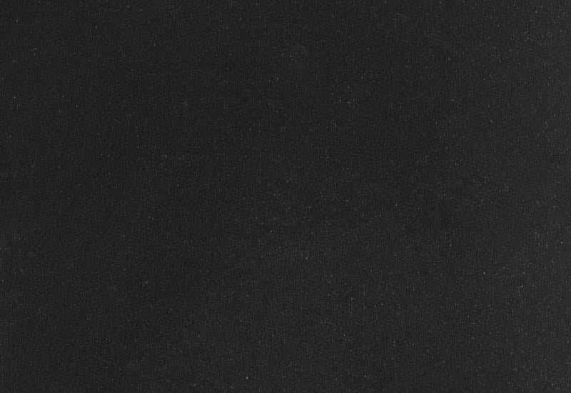 Nowoczesna technologia gotowania z efektem gorącego kamienia.