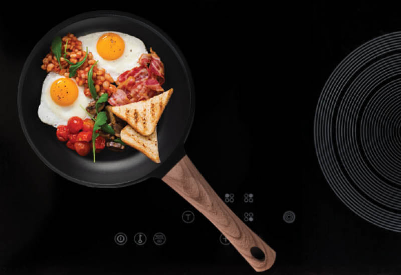 Odpowiednie do wszystkich płyt kuchennych, w tym indukcyjnych.