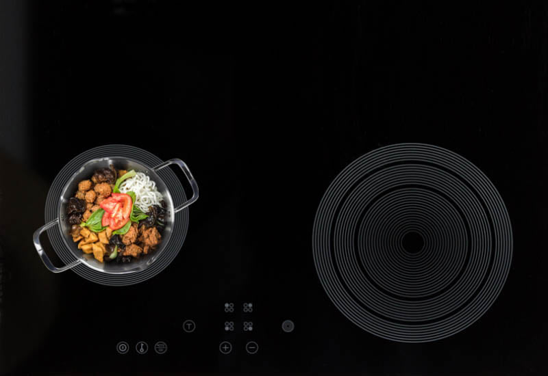 Odpowiednia do wszystkich płyt kuchennych, w tym indukcyjnych.