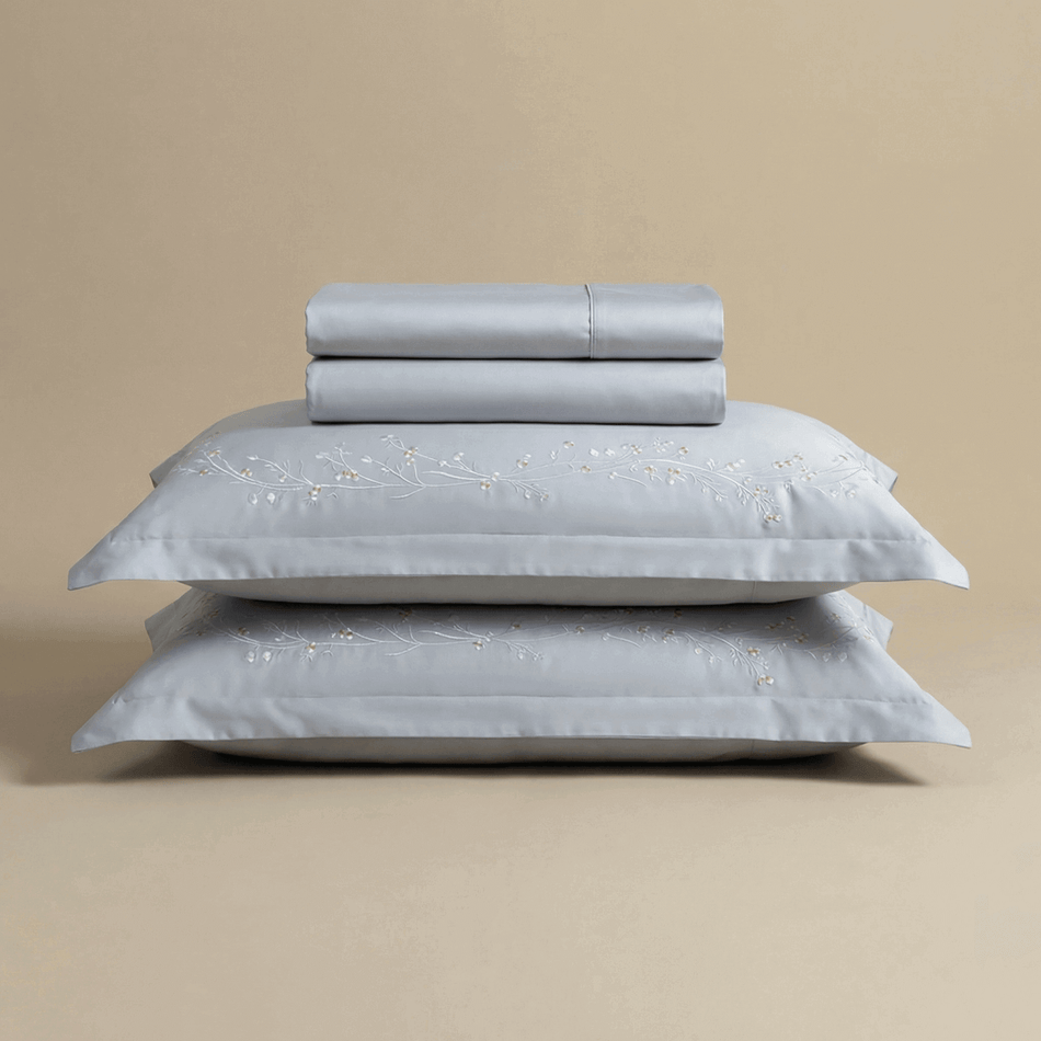 Bawełniano-satynowa pościel haftowana PREMIUM Iris